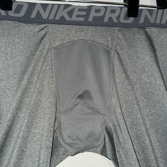 Nike Pro gray tights - Picture 2 of 4